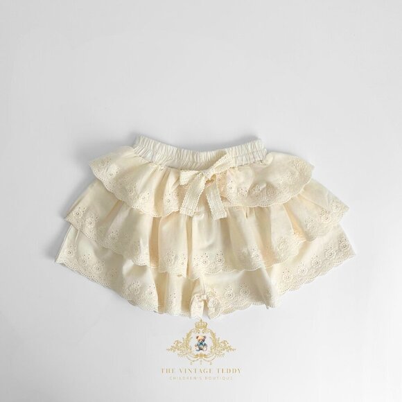 Other - NWT Pretty Girls Eyelet Lace Embroidered Skort Skirt & Shorts Bohemian Cream 2T